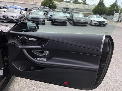 Mercedes-Benz E Class E300 AMG Line - U2131