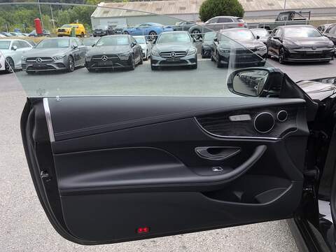 Mercedes-Benz E Class E300 AMG Line - U2131
