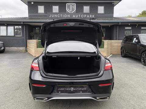 Mercedes-Benz E Class E300 AMG Line - U2131