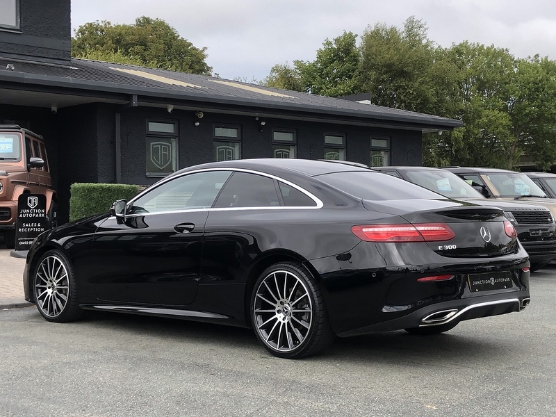 Mercedes-Benz E Class E300 AMG Line - U2131
