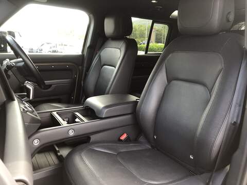 Land Rover Defender 110 D300 MHEV X-Dynamic HSE - U2132
