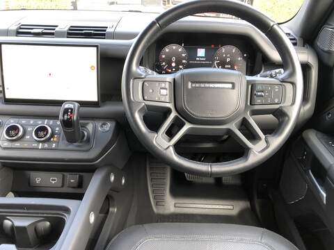 Land Rover Defender 110 D300 MHEV X-Dynamic HSE - U2132