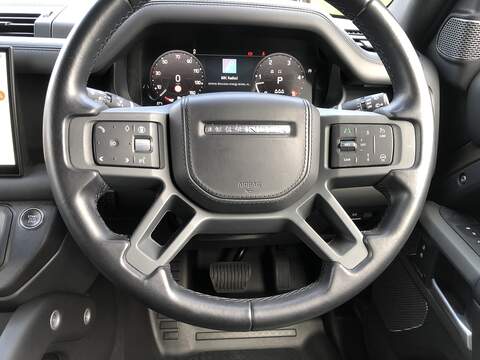 Land Rover Defender 110 D300 MHEV X-Dynamic HSE - U2132
