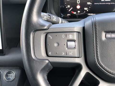 Land Rover Defender 110 D300 MHEV X-Dynamic HSE - U2132