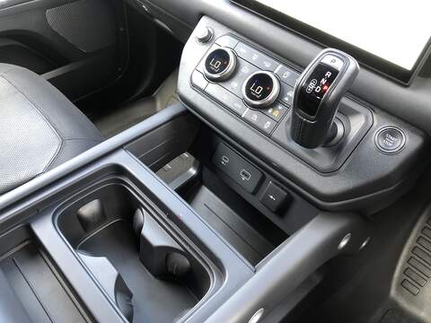 Land Rover Defender 110 D300 MHEV X-Dynamic HSE - U2132