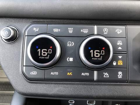 Land Rover Defender 110 D300 MHEV X-Dynamic HSE - U2132