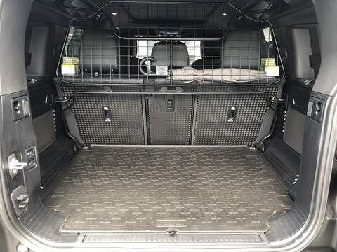 Land Rover Defender 110 D300 MHEV X-Dynamic HSE - U2132
