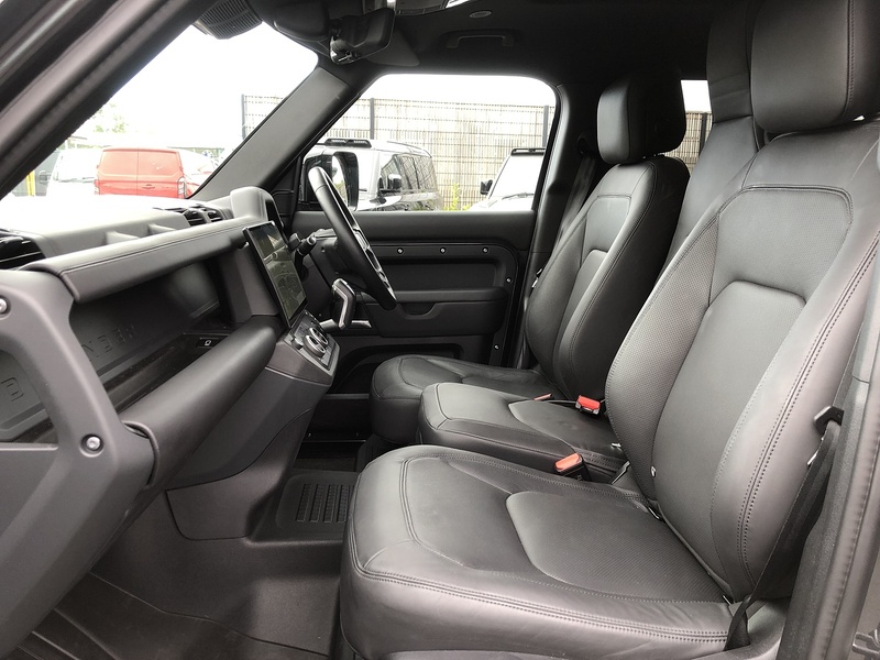 Land Rover Defender 110 D350 MHEV X-Dynamic HSE - U2145