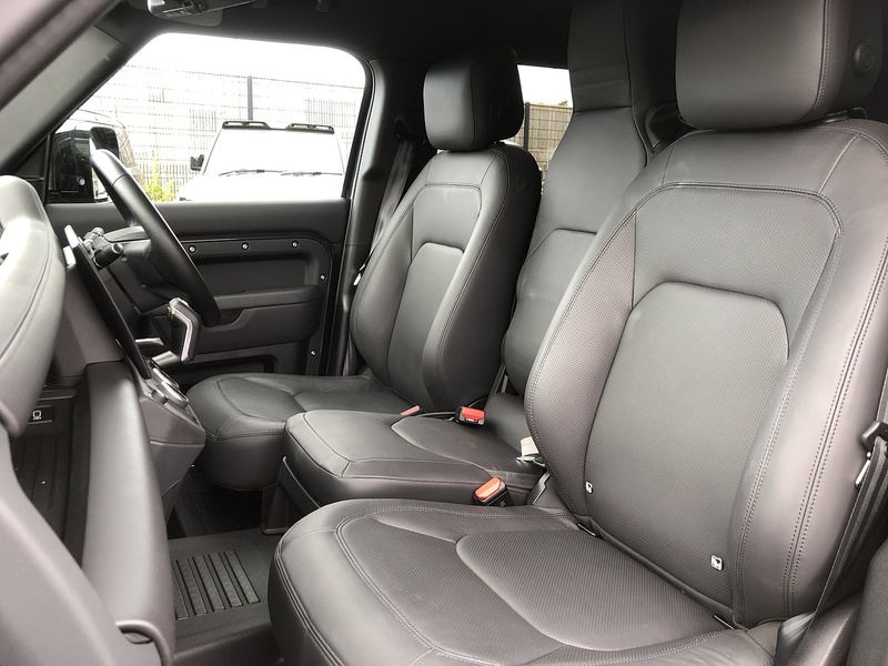 Land Rover Defender 110 D350 MHEV X-Dynamic HSE - U2145