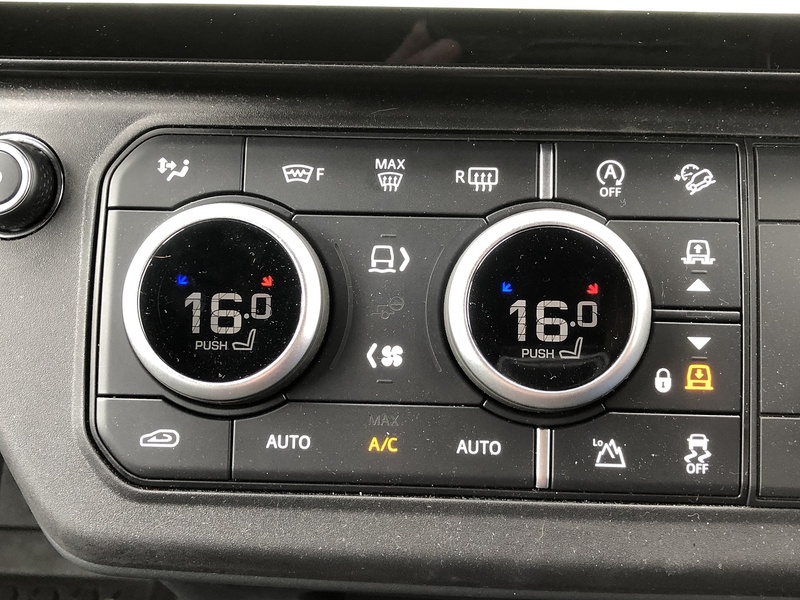 Land Rover Defender 110 D350 MHEV X-Dynamic HSE - U2145