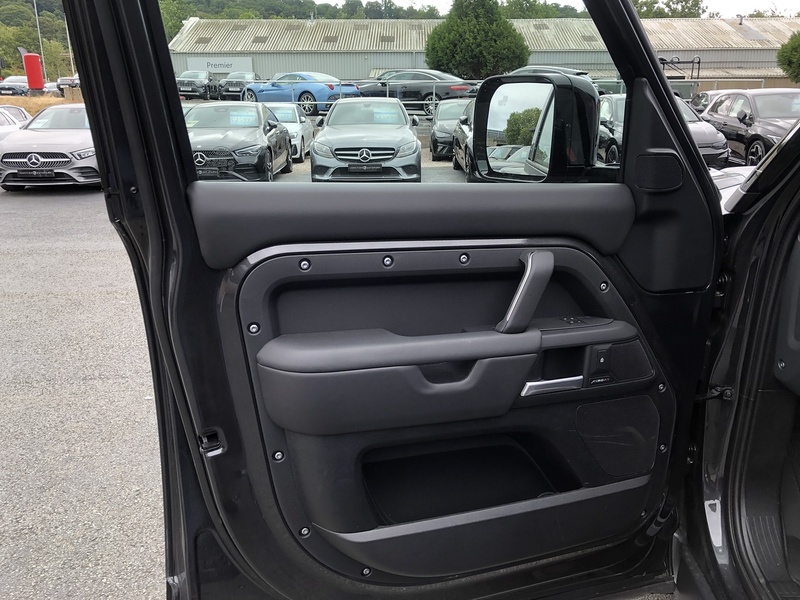 Land Rover Defender 110 D350 MHEV X-Dynamic HSE - U2145