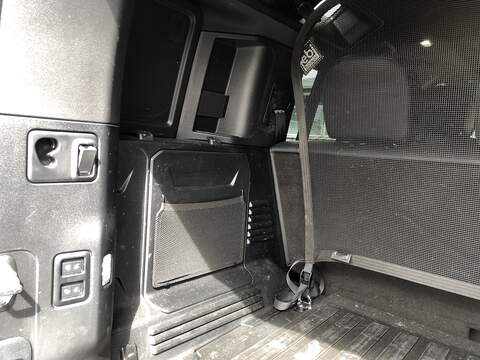 Land Rover Defender 110 D350 MHEV X-Dynamic HSE - U2145