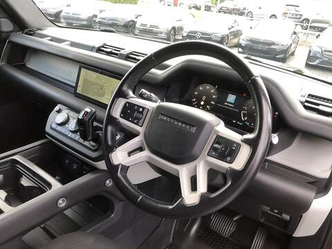 Land Rover Defender 110 D250 MHEV - U2163