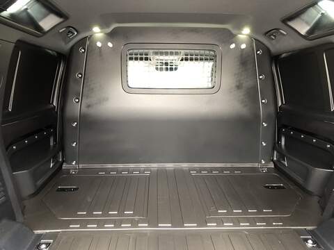 Land Rover Defender 110 D250 MHEV - U2163