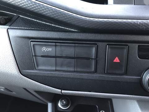 Volkswagen Transporter 2.0 TDI T28 Startline FWD SWB Euro 6 (s/s) 5dr - U2166