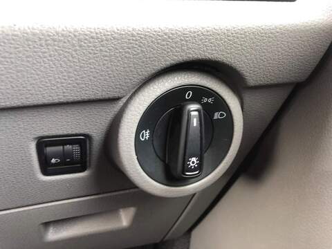 Volkswagen Transporter 2.0 TDI T28 Startline FWD SWB Euro 6 (s/s) 5dr - U2166