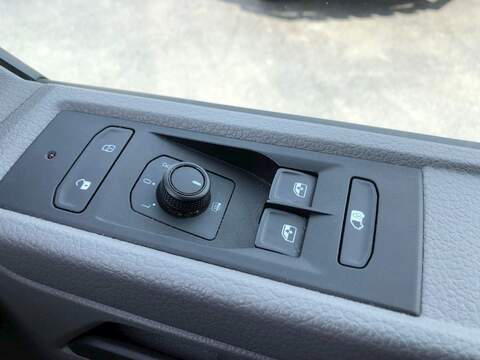 Volkswagen Transporter 2.0 TDI T28 Startline FWD SWB Euro 6 (s/s) 5dr - U2166