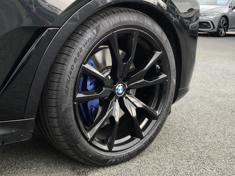 BMW X7 40d MHT M Sport - U2209