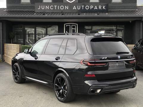 BMW X7 40d MHT M Sport - U2209