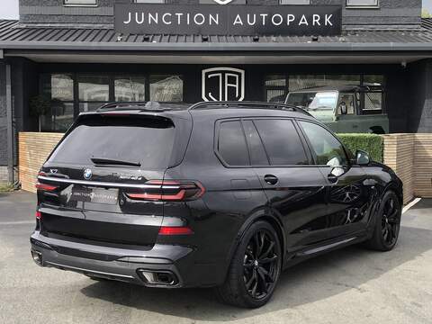 BMW X7 40d MHT M Sport - U2209