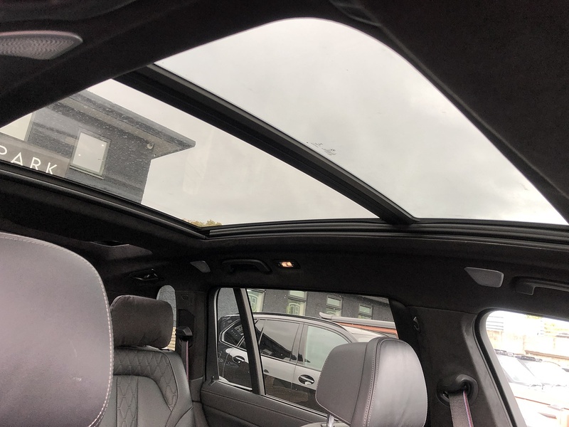BMW X7 40d MHT M Sport - U2209