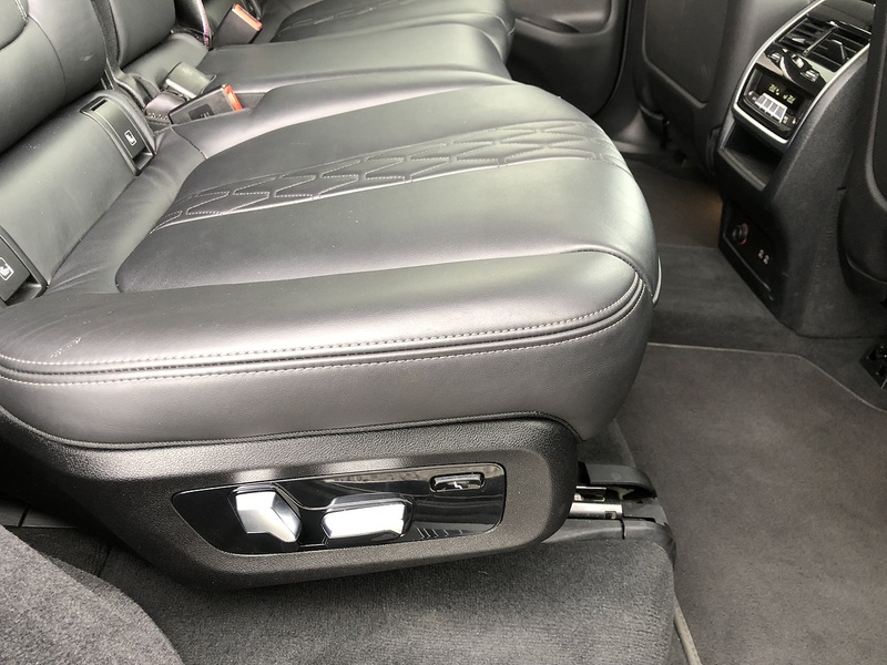 BMW X7 40d MHT M Sport - U2209