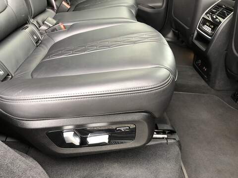 BMW X7 40d MHT M Sport - U2209