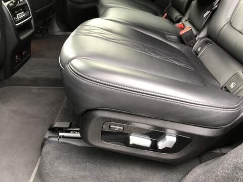 BMW X7 40d MHT M Sport - U2209