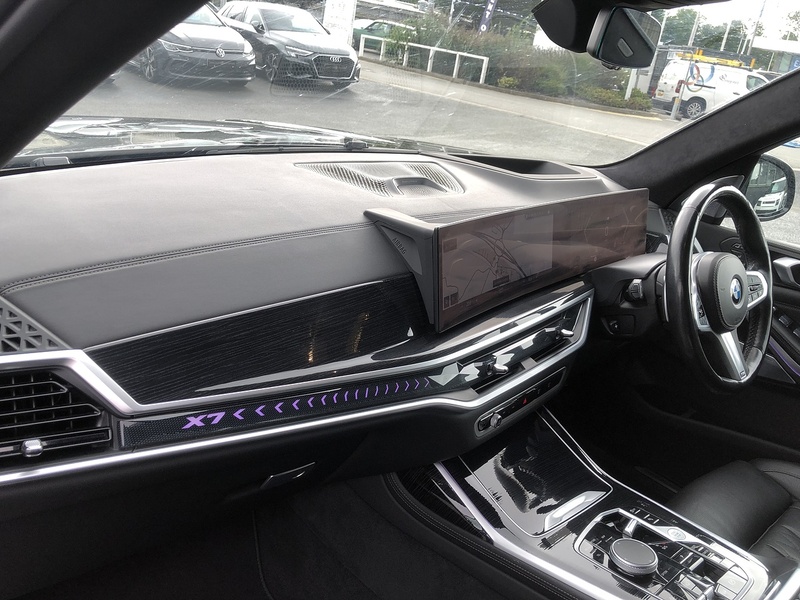 BMW X7 40d MHT M Sport - U2209