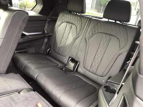 BMW X7 40d MHT M Sport - U2209