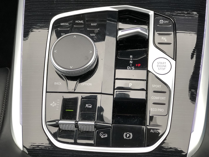 BMW X7 40d MHT M Sport - U2209