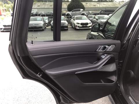 BMW X7 40d MHT M Sport - U2209
