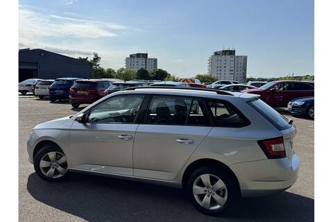 Skoda Fabia TSI SE - U2577