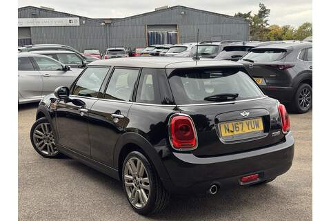 MINI Hatch Cooper Seven - U2784