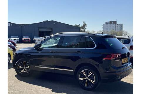 Volkswagen Tiguan TDI SE Navigation - U2919