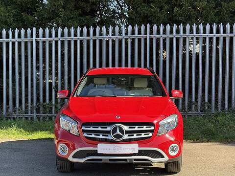 Mercedes-Benz GLA GLA200 SE - U2953