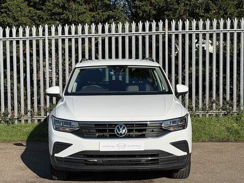 Volkswagen Tiguan TSI Life - U2959