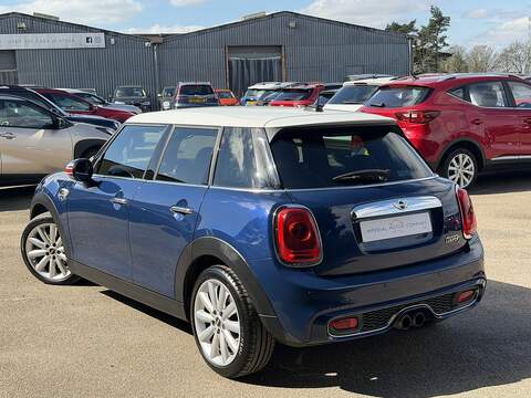 MINI Hatch Cooper S - U2977