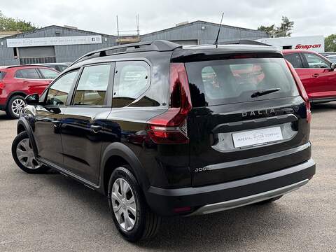 Dacia Jogger TCe Essential - U3003