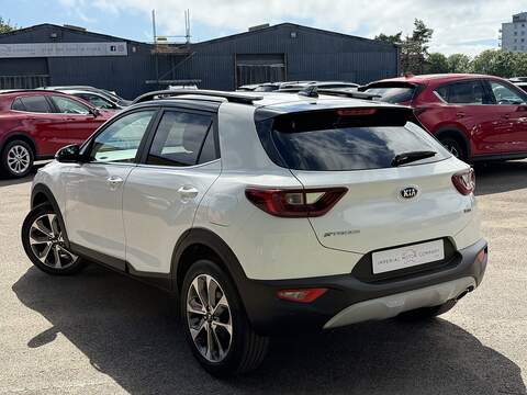 Kia Stonic T-GDi 4 - U3068