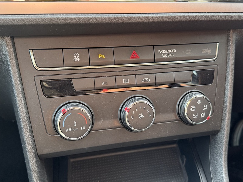 SEAT 1.6 TDI SE Dynamic ST 5dr Diesel Manual Euro 6 (s/s) (115 ps)