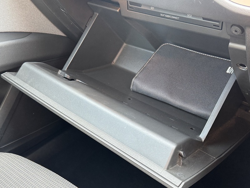 SEAT 1.6 TDI SE Dynamic ST 5dr Diesel Manual Euro 6 (s/s) (115 ps)