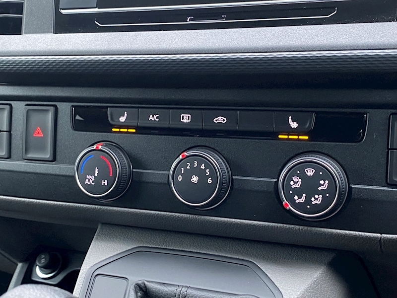 Volkswagen T6.1 T30 150 DSG SWB Highline 2.0 5dr Camper Automatic Diesel