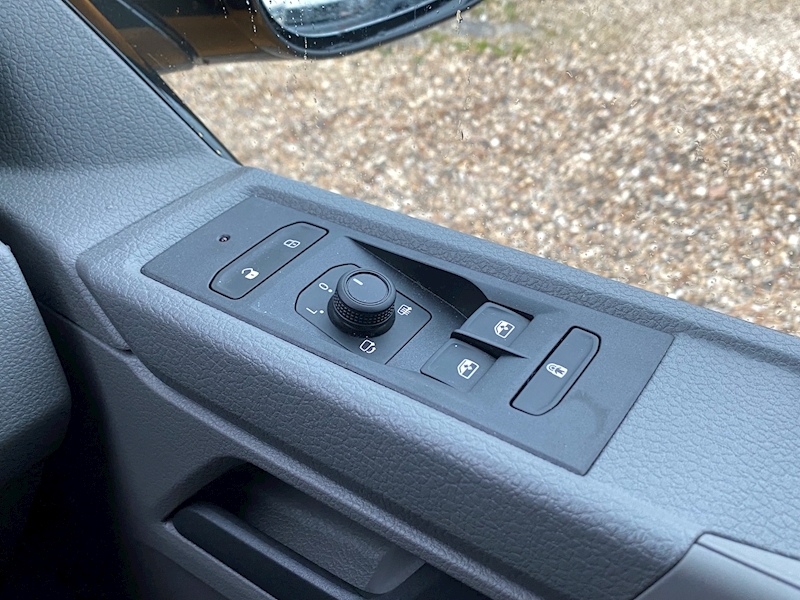 Volkswagen T6.1 T30 150 DSG SWB Highline 2.0 5dr Camper Automatic Diesel