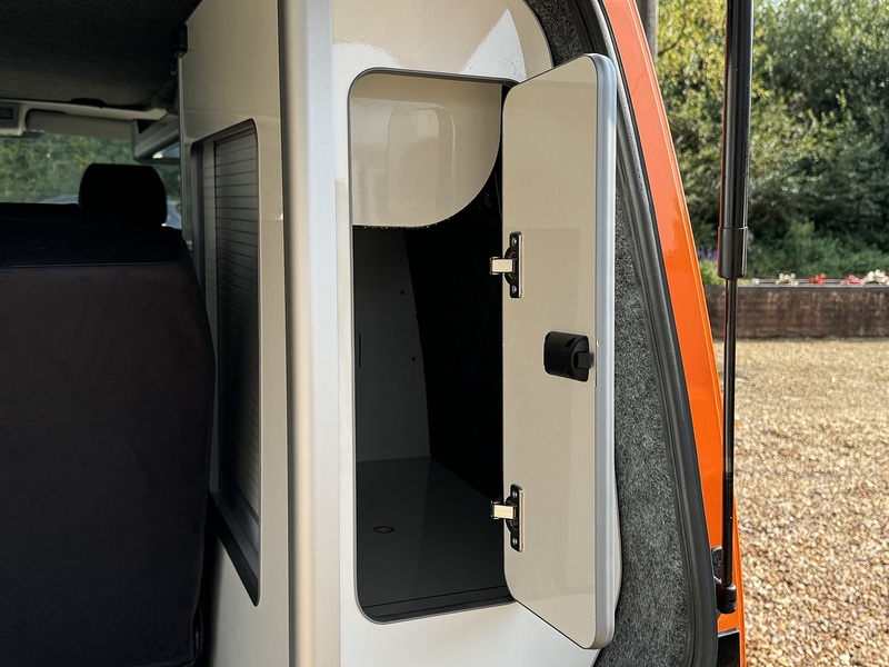 Volkswagen T6 T32 150 DSG SWB 2.0 5dr Camper Automatic Diesel