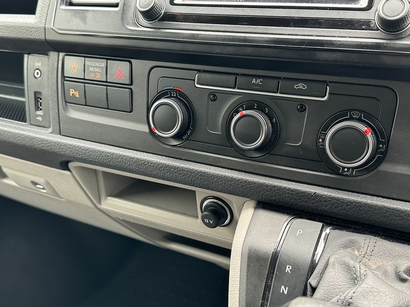 Volkswagen T6 T30 150 DSG SWB 2.0 5dr Camper Automatic Diesel