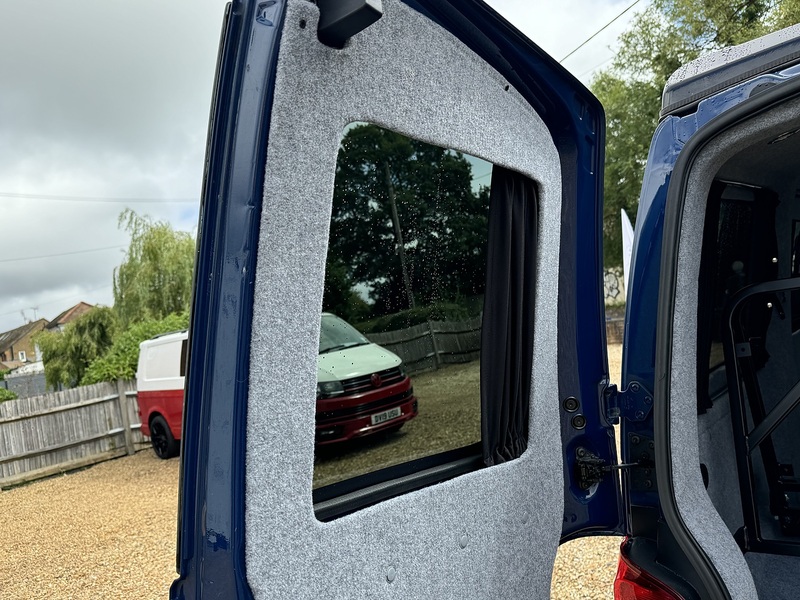 Volkswagen T6 T30 150 DSG SWB 2.0 5dr Camper Automatic Diesel