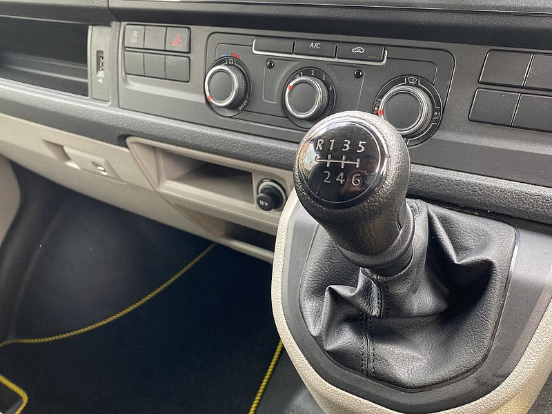 Volkswagen T6 T32 150 SWB 2.0 5dr Camper Manual Diesel