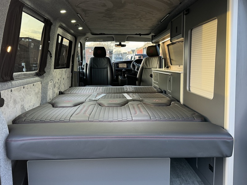 Volkswagen T6.1 T28 SWB 150 DSG 2.0 5dr Camper Automatic Diesel