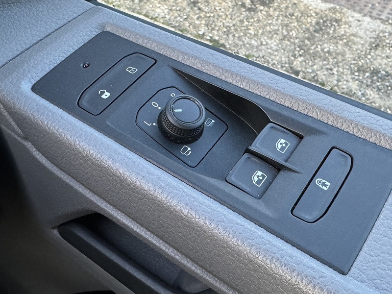 Volkswagen T6.1 T28 SWB 150 DSG 2.0 5dr Camper Automatic Diesel